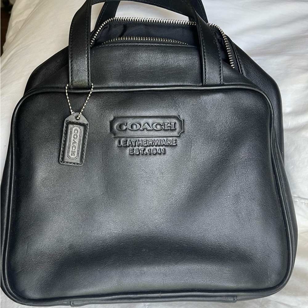 Vintage Coach toiletry bag. Very good condition.